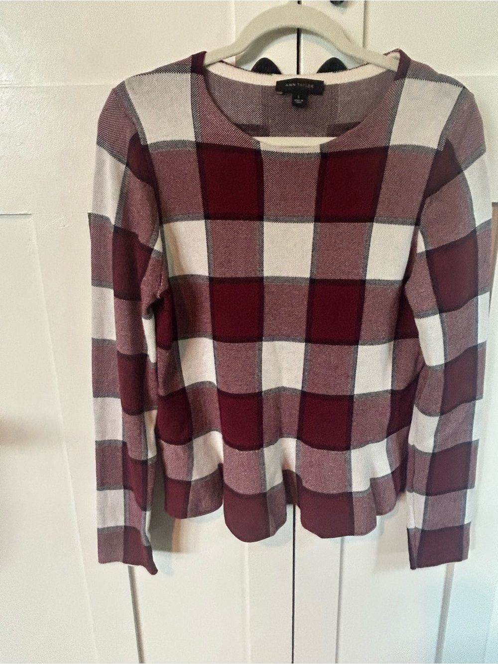 Ann Taylor Burgandy and White Plaid  Peplum Knit Top Size Large